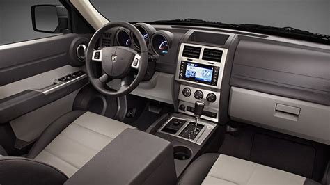 Dodge Nitro Interior Pictures