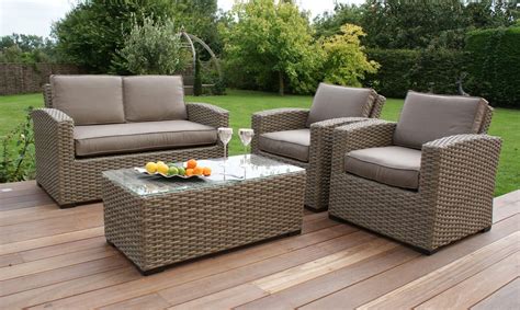 Tips for buying rattan garden furniture that will last - Bullet News