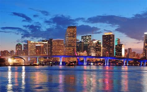 Miami Skyline Wallpapers - Top Free Miami Skyline Backgrounds ...