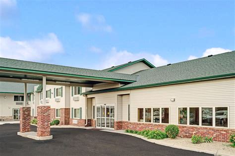 Super 8 by Wyndham Rogers Minnesota | Rogers, MN Hotels