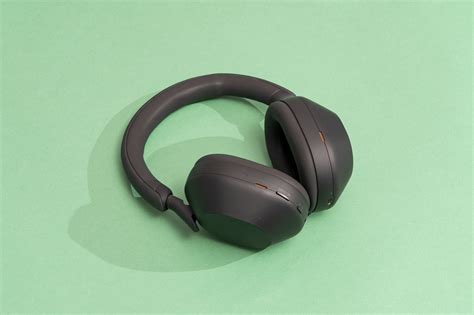 The 15 Best Over-Ear Headphones of 2025 | Reviews by Wirecutter