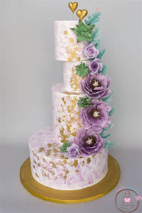 Purple wedding cake - Decorated Cake by Dorsita - CakesDecor