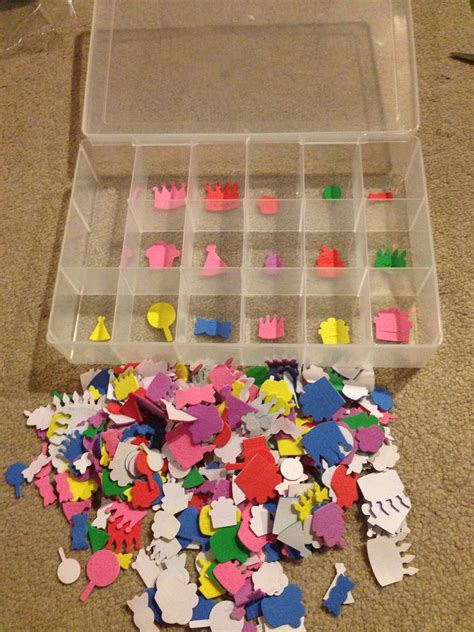 Sorting … | Crafts for seniors, Dementia activities, Toddler crafts