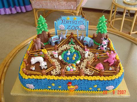 It`s my party: Petting zoo birthday cake