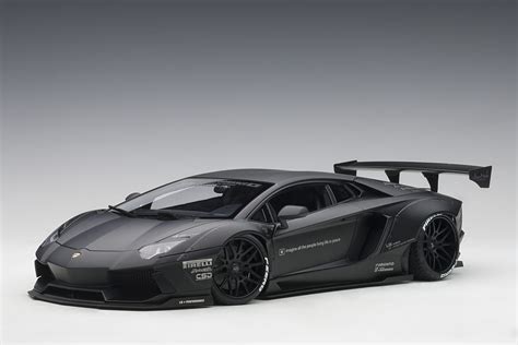 Lamborghini Aventador Matte Black