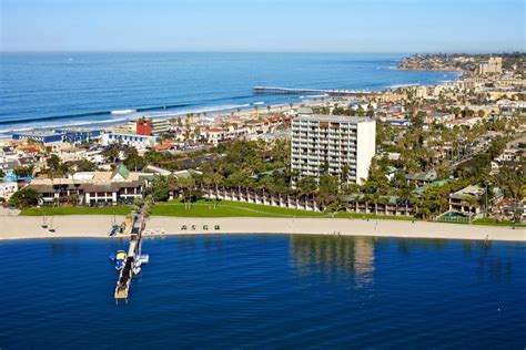 8 Best Mission Beach Hotels - Where to Stay in Mission Beach