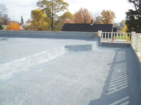 Pros and Cons of Spray Foam Roofing Systems