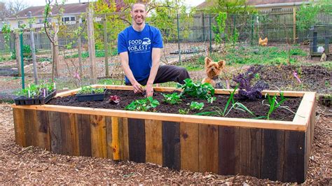 Raised Flower Beds From Pallets