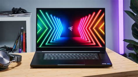 Razer Blade 17 (2022) | TechRadar