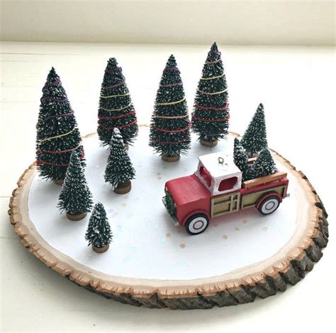 I LOVE This Easy DIY Red Truck Christmas Décor Idea!