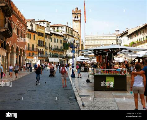 Verona Italy Romeo and Juliet Stock Photo - Alamy