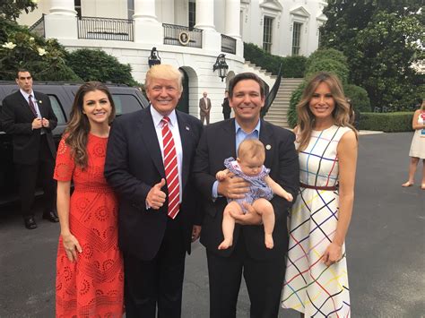 Ron DeSantis' dad says Democrats are clamoring to support his son. That ...