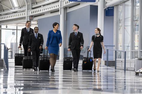 United Airlines Updates Crew Uniform Guidelines to Embrace Diversity