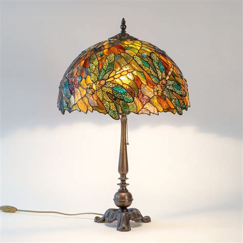 Stained glass Tiffany dragonfly lamp shade