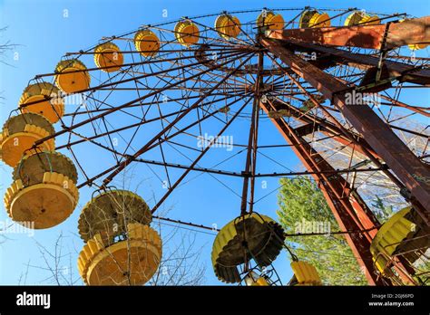 Ukraine, Pripyat, Chernobyl. Amusement park, Ferris wheel Stock Photo ...