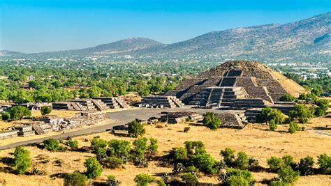 Natural Cave Helps Explain Teotihuacan’s Pyramid of the Moon | Ancient ...