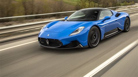 Maserati MC20 Makes UK Dynamic Debut