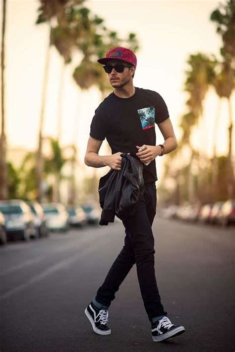 Φλόγα Χάρη κοντόχονδρος vans streetwear outfits Διανοητικά Sada Μαραίνω