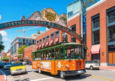 Ultimate Guide to The Gaslamp Quarter San Diego