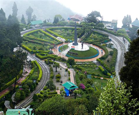 Batasia Loop, Darjeeling - History, Memorial, How to visit