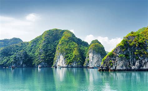 Online crop | HD wallpaper: Ha Long Bay, Vietnam, rock formations, Asia ...