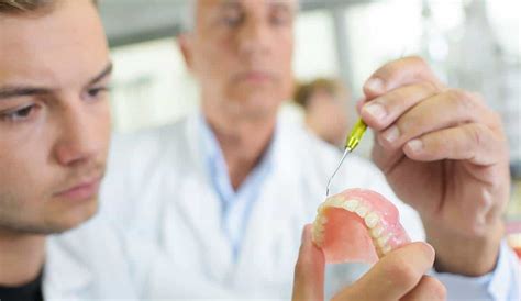 False Teeth Options: Dentures & Dental Implants Information