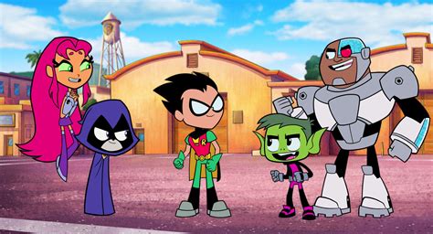 Teen Titans Go! To the Movies Review: Madcap Superhero Satire | Collider