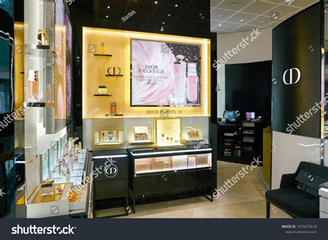 Singapore Circa April 2019 Dior Cosmetics Stock Photo 1475675618 ...