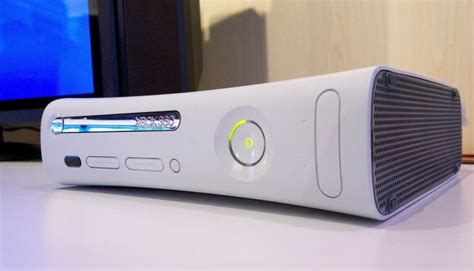 Xbox 360 White Core Console Video Game Gadget Falcon Model - iCommerce ...