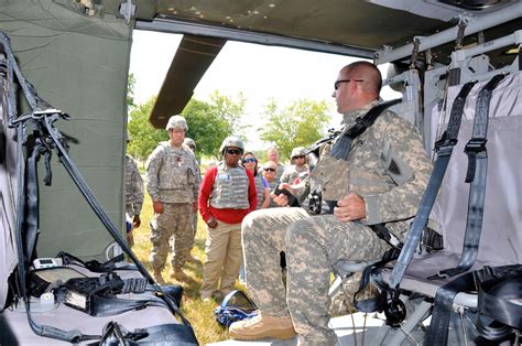 First Army training prepares civilians for deployment | Article | The ...