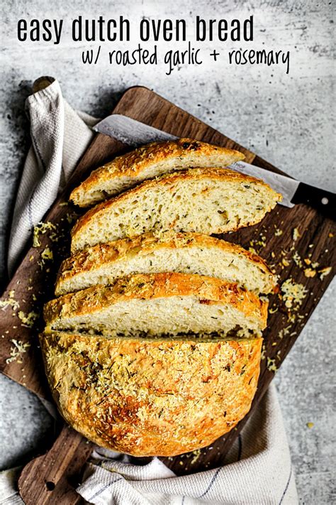 Easy Dutch Oven Bread with Roasted Garlic and Rosemary {No-Knead Bread ...