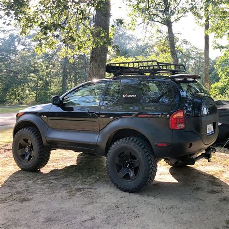 One of Coolest Lifted Isuzu VehiCROSS Off-Road Builds - 33 Inch Tires ...