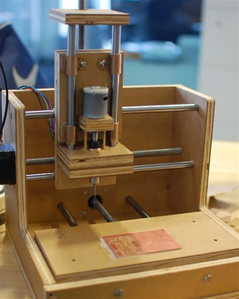 Do-it-yourself 3-Axis CNC milling machine under 100$ : Leoque ...