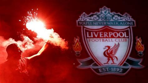 Liverpool fans turn the city red after breaking 30-year Premiership ...