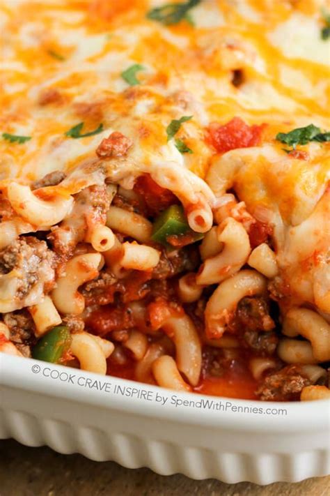 CHEESY BEEF & MACARONI CASSEROLE - Maria's Mixing Bowl