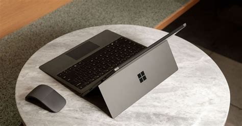 Surface - Microsoft Surface Pro 7 Review Laptop Mag / Testing conducted ...