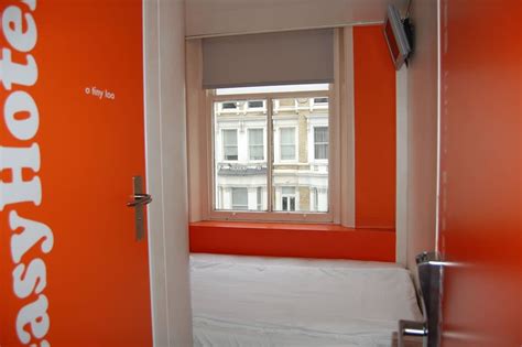 easyHotel South Kensington, London | Best deals | lastminute.com