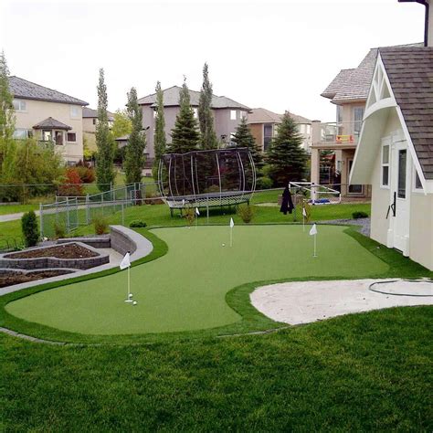 19 Backyard Putting Greens That You'll Love | Family Handyman