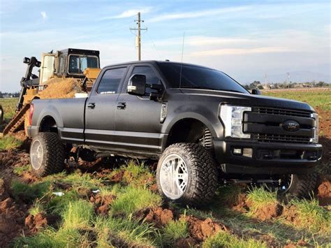 customized 2017 Ford F 250 Lariat super duty lifted for sale