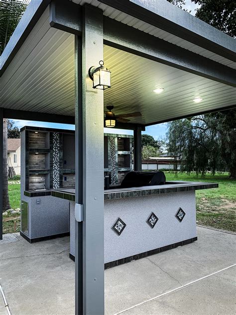 Outdoor Kitchen Grill Island Ideas - Custom Built Outdoor Kitchens Bbq ...