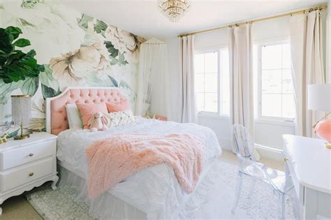 Lovely Girl's Bedroom Features Floral Wallpaper | Little Crown ...