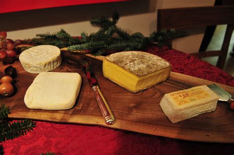 My favorite French cheese platter (home made) Christmas Cheese, French ...