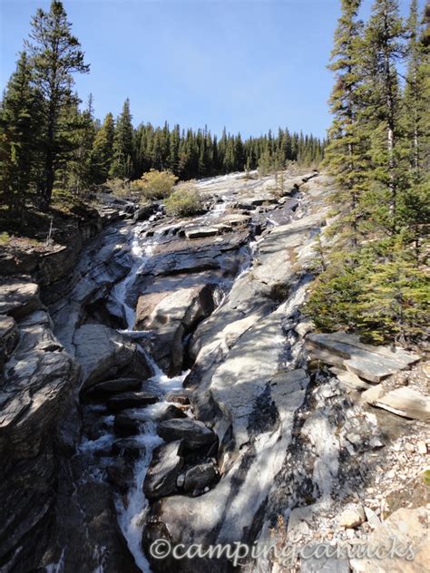 Berg Lake Trail - Mount Robson Provincial Park - The Camping Canucks