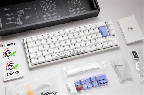 Ducky One3 Pure White SF RGB Cherry MX switch USB Mechanical gaming ...