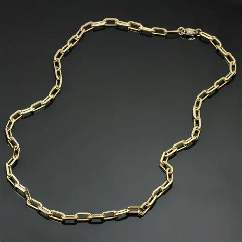 CARTIER Santos Yellow Gold Link Chain Necklace For Sale at 1stdibs