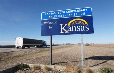 10 Best Songs about Kansas - Singersroom.com