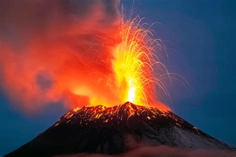 Volcano Eruption In Mexico 2024 - Nicky Anabella