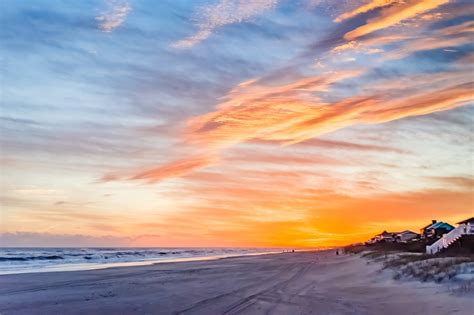 11+ Absolute Best Things To Do in Emerald Isle NC