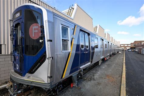 MTA unveils new NYC subway cars for A/C line riders