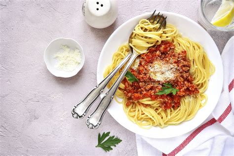 Low FODMAP spaghetti bolognaise sauce recipe - Monash Fodmap